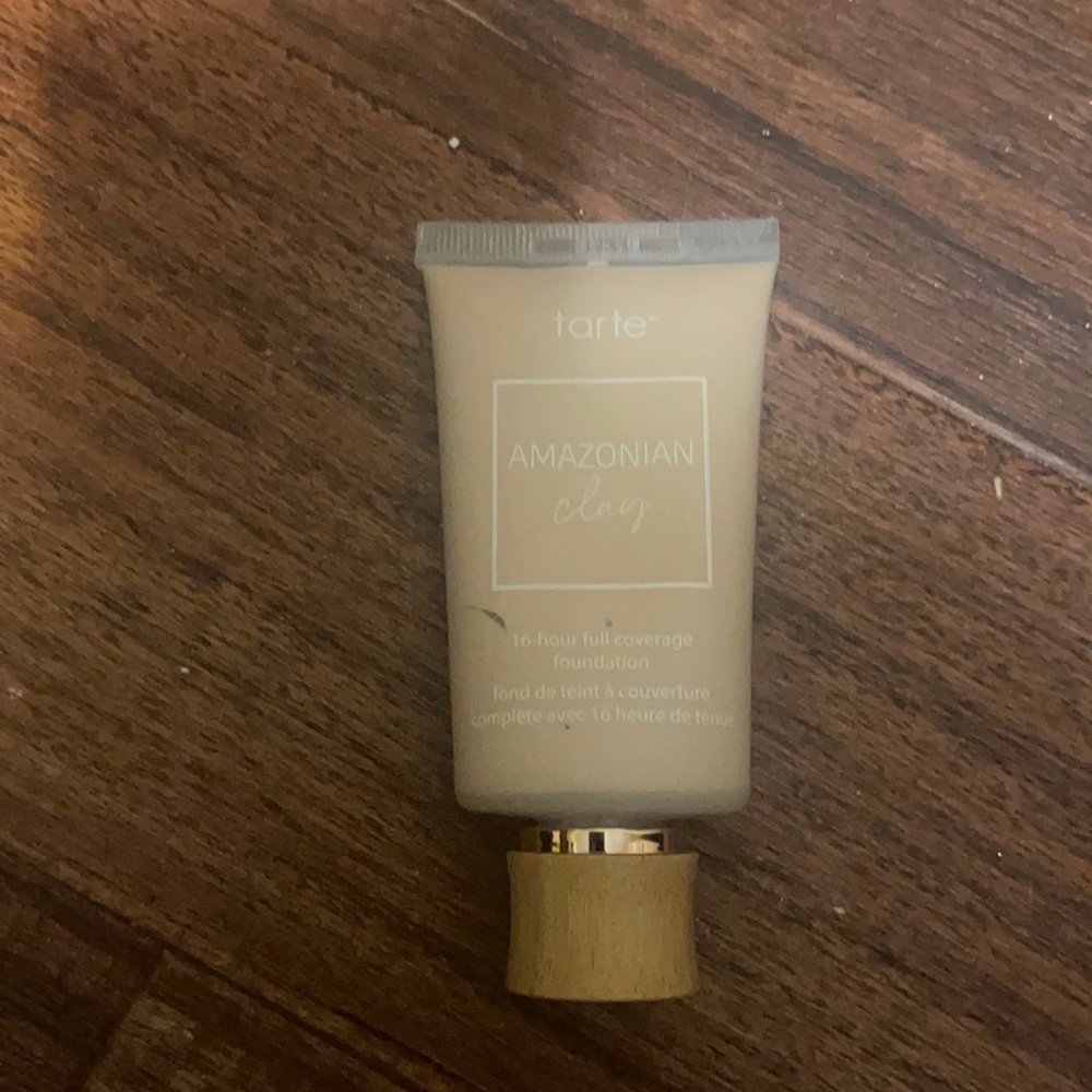 Tarte Amazonian Clay Foundation - New Formula
